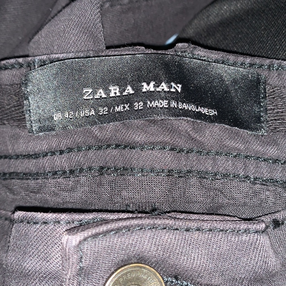 MEN (chinos) - Picture 3 of 4